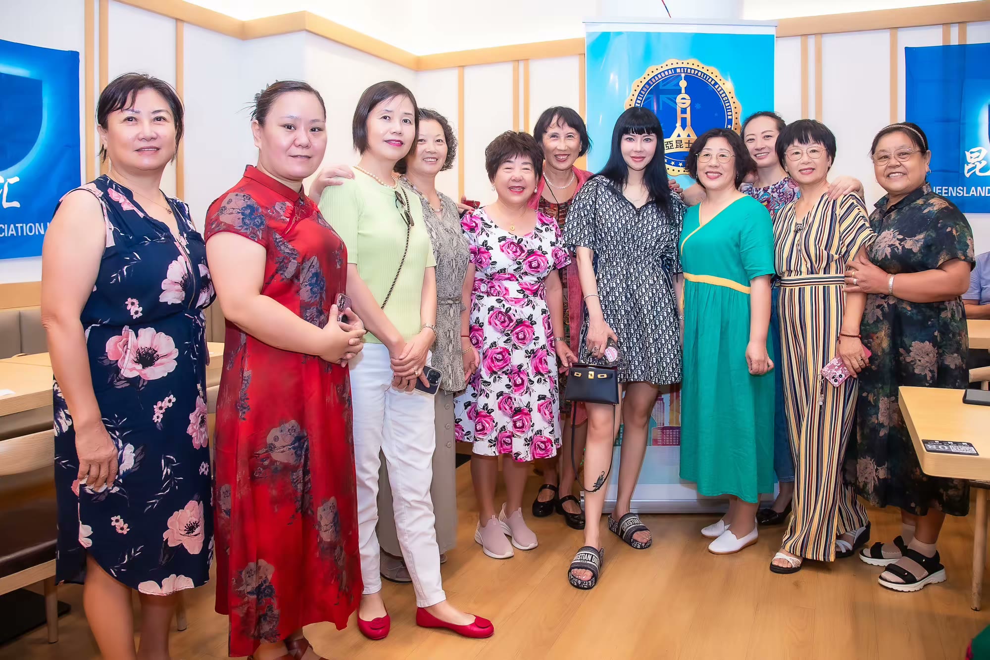 Group photograph at the 2024 Shanghai wonton-making competition