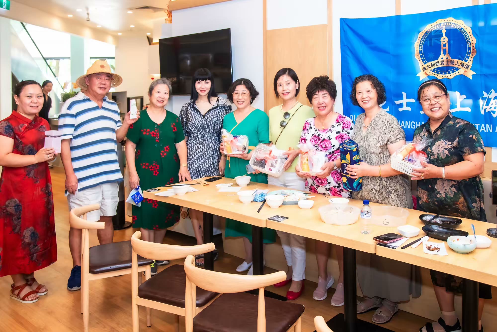 Wonton-making competition, event photograph 114