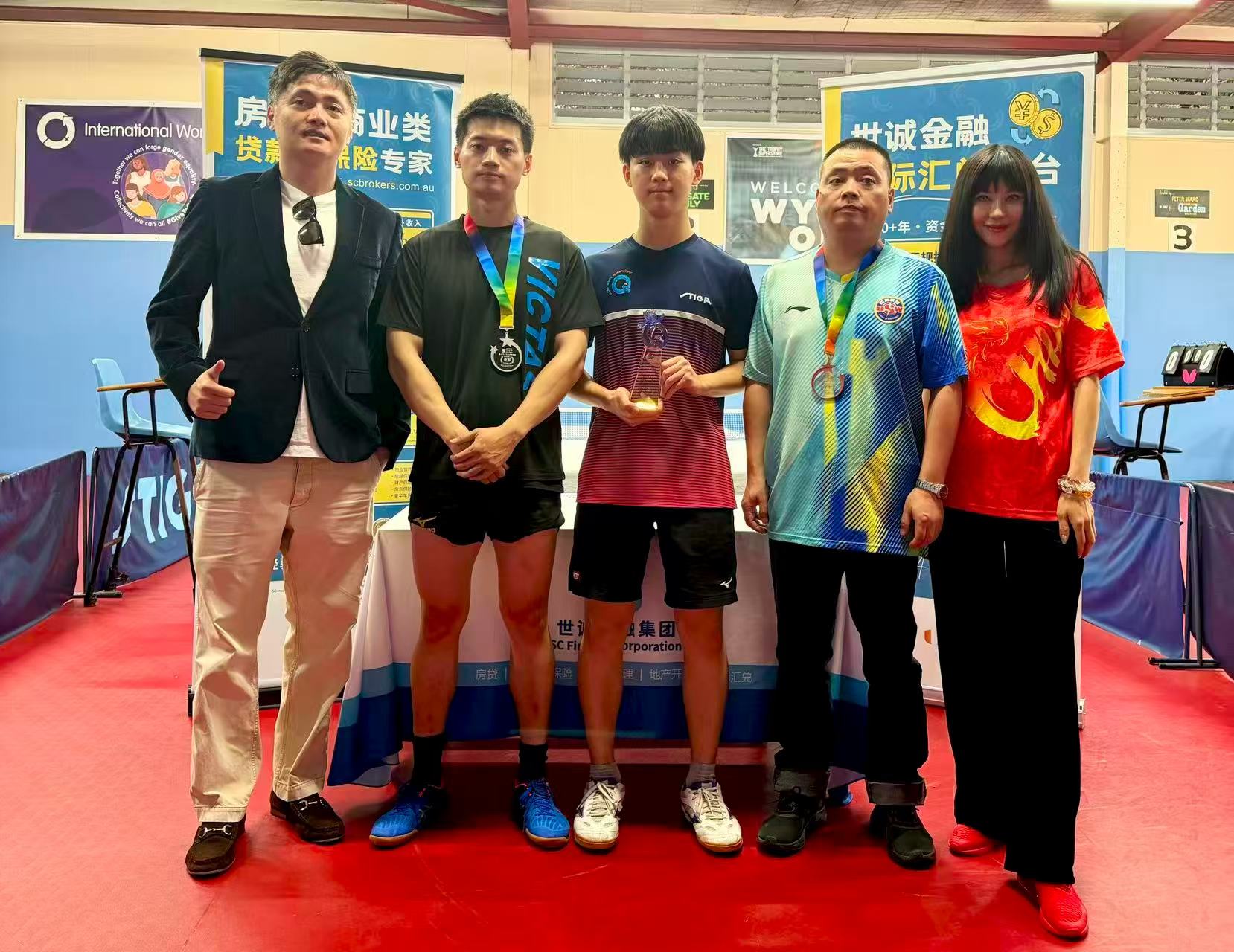 Prize presentation and winners, photograph 10