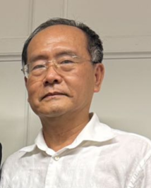 Portrait of Roy Li